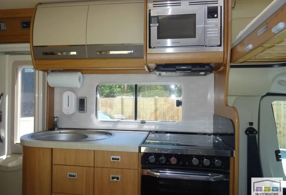 Auto-Trail Apache 700 2017