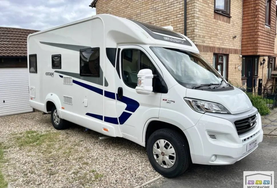 Swift Escape 664 2018