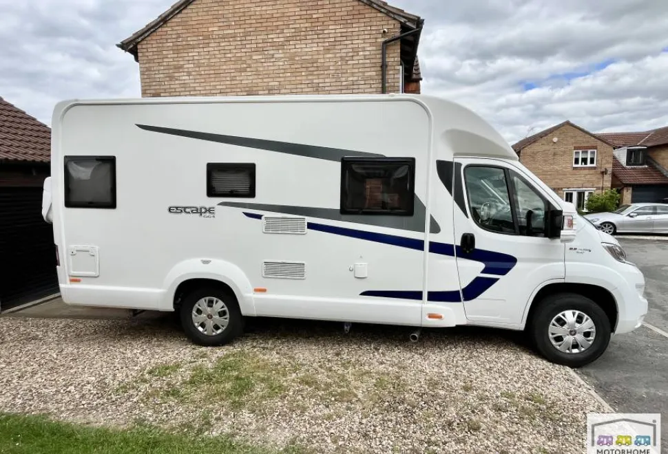 Swift Escape 664 2018