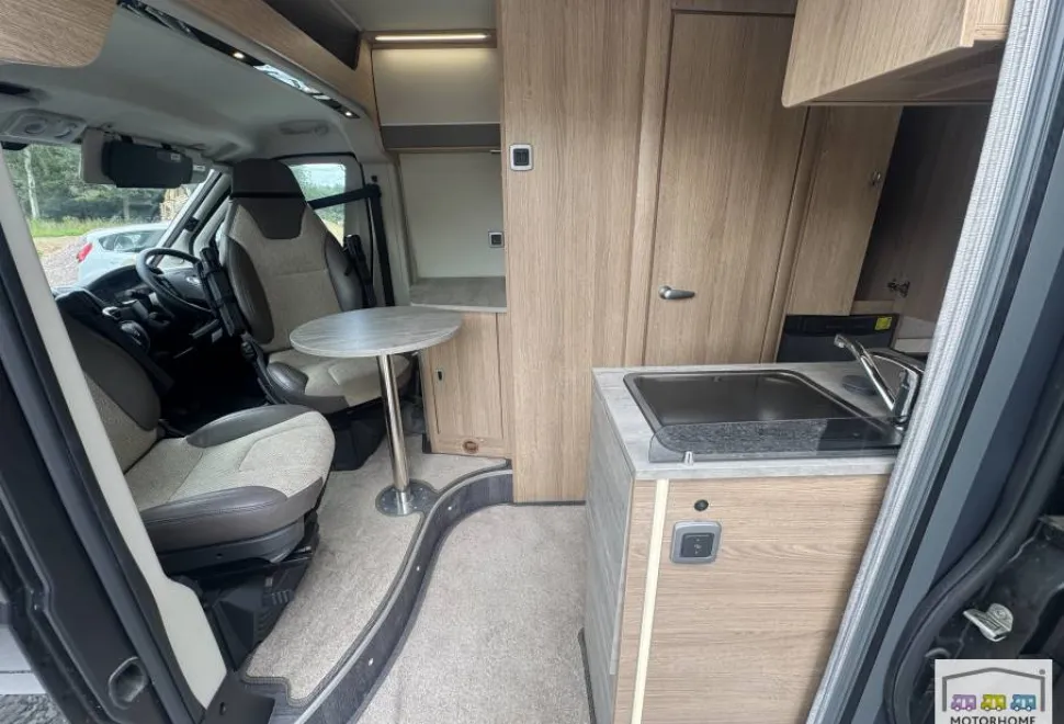 Auto-Trail V-Line 635 Sport  2020