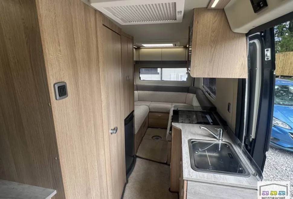 Auto-Trail V-Line 635 Sport  2020