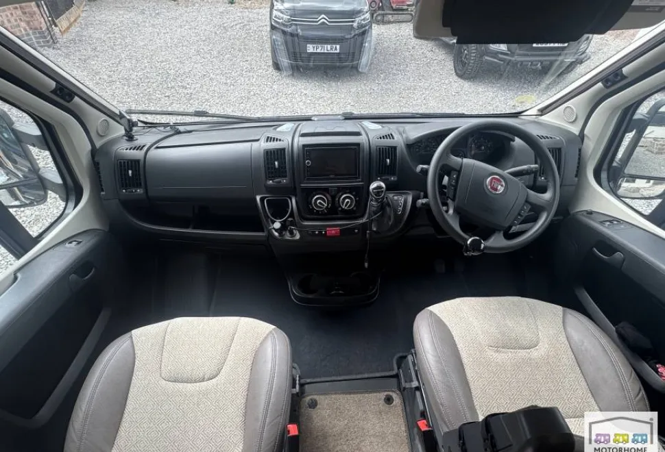 Auto-Trail V-Line 635 Sport  2020