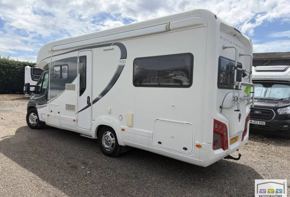 Auto-Trail Apache 700 2013