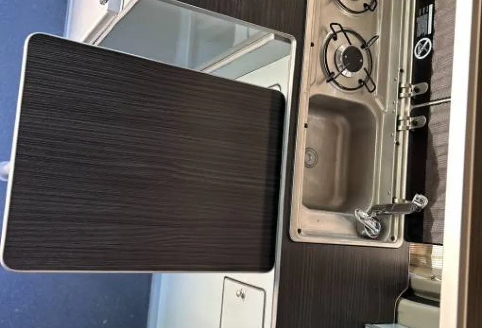 Nissan Elgrand E51 2008