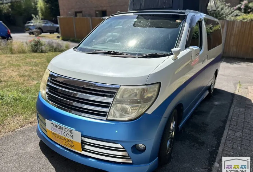 Nissan Elgrand E51 2008