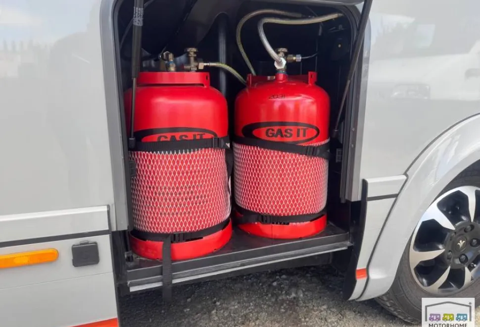 Niesmann and Bischoff Arto 88EK 2023