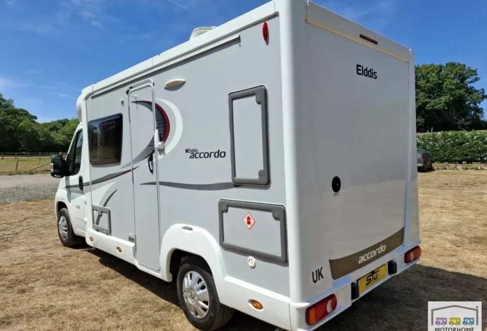 Elddis Accordo 105 2015