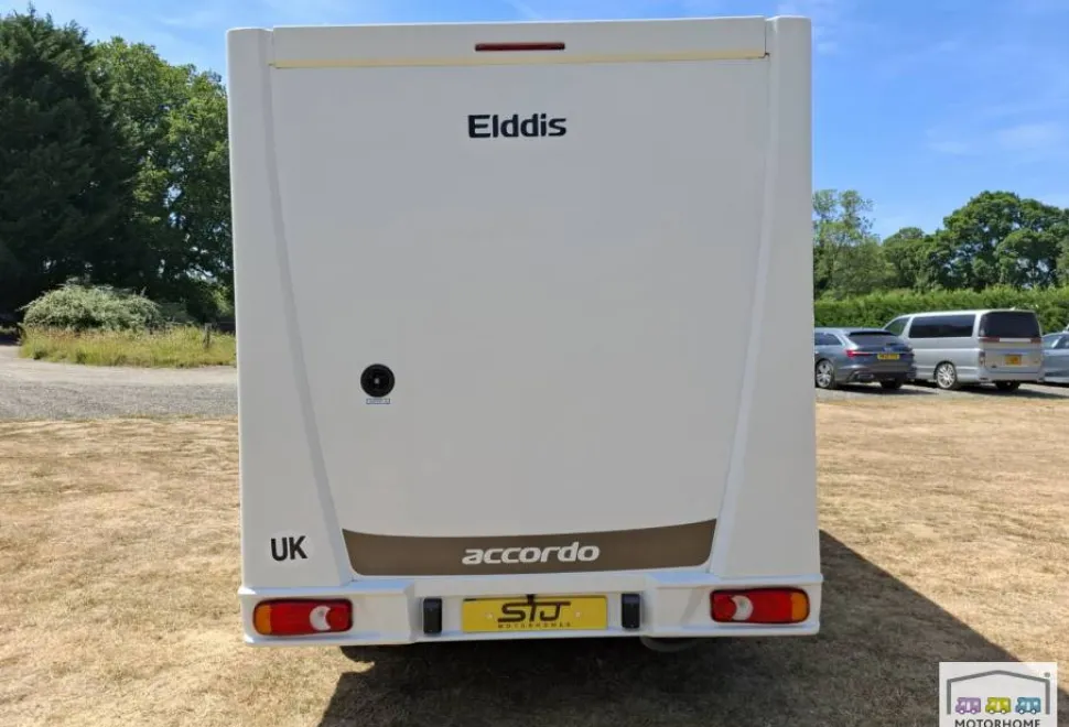 Elddis Accordo 105 2015