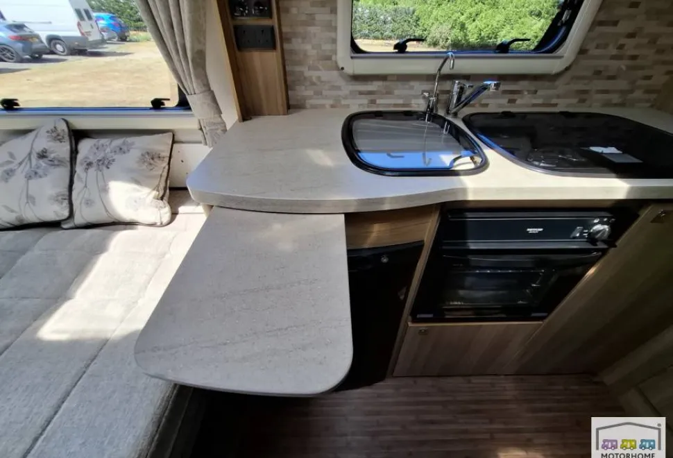 Elddis Accordo 105 2015