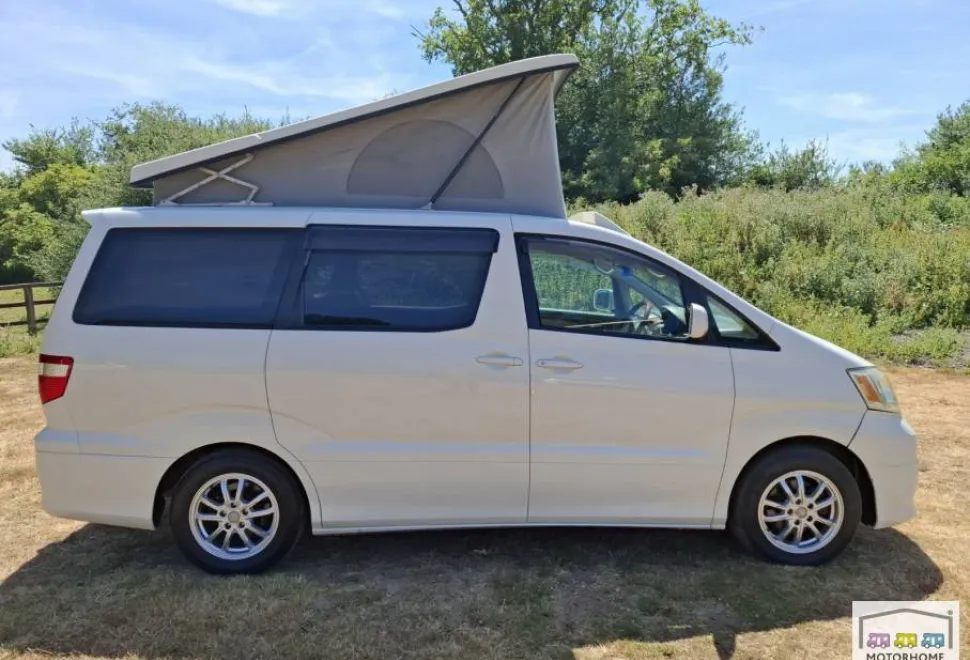 Toyota Alphard  Camper Van 2004