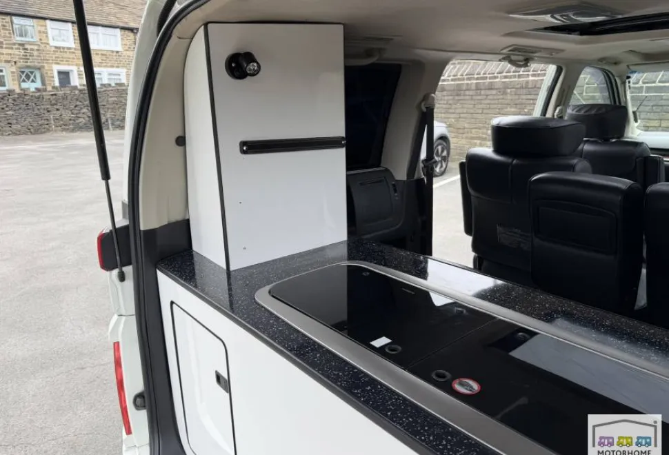 Nissan Elgrand Highway Star 2007