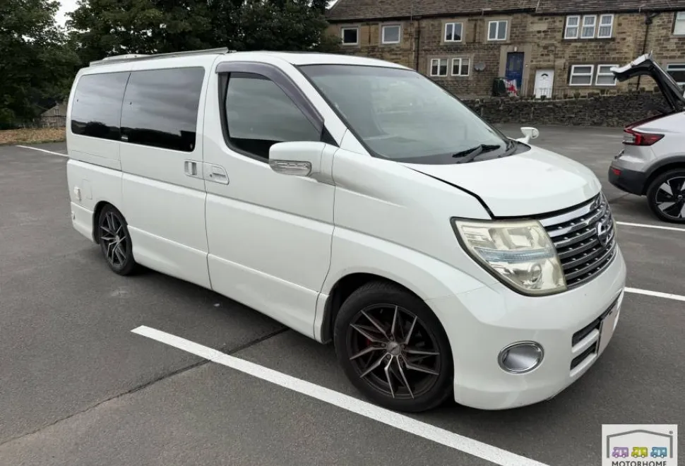 Nissan Elgrand Highway Star 2007