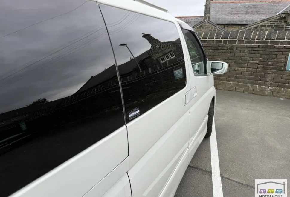 Nissan Elgrand Highway Star 2007