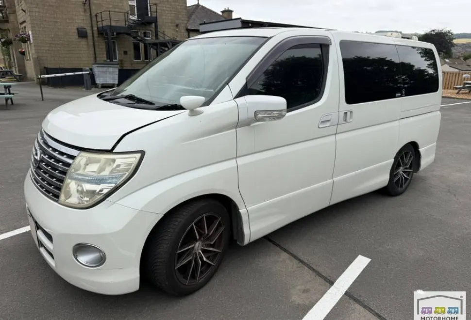 Nissan Elgrand Highway Star 2007