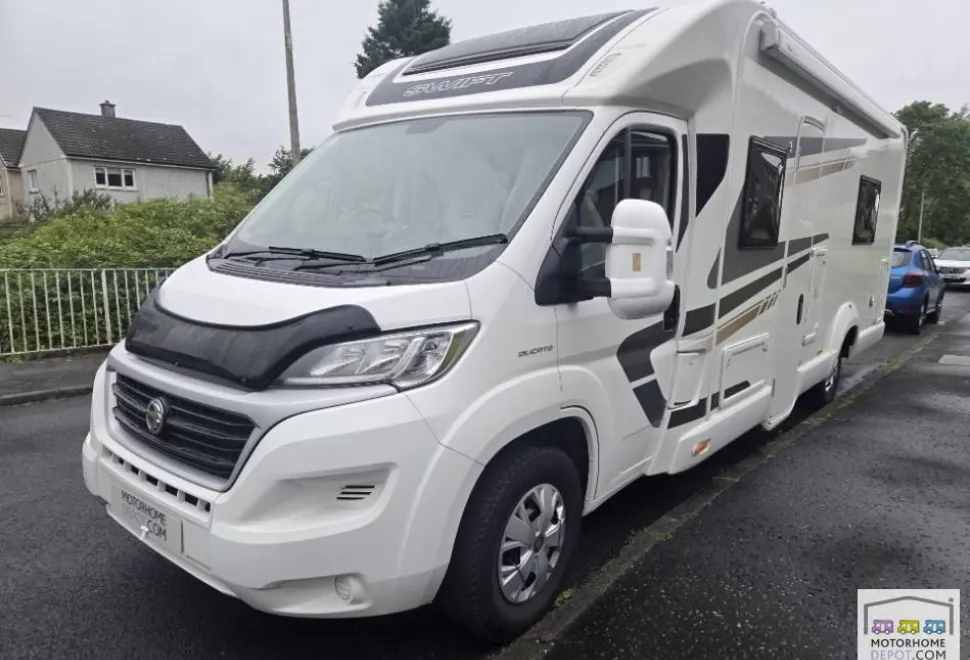 Swift Escape 675  2020