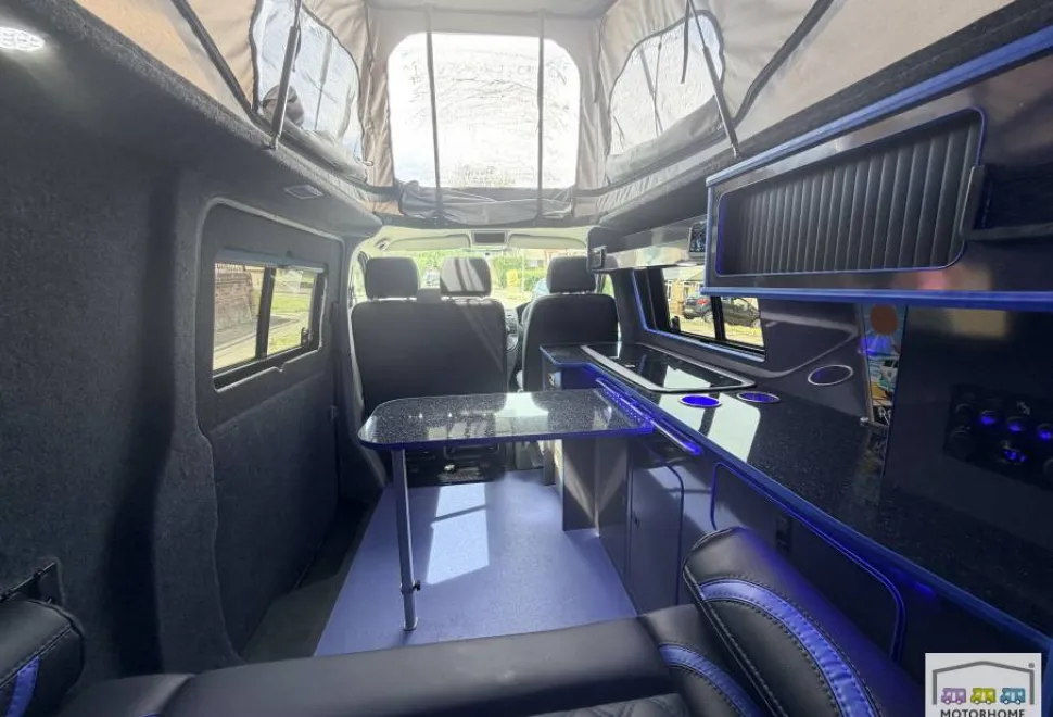 Volkswagen Transporter  2015