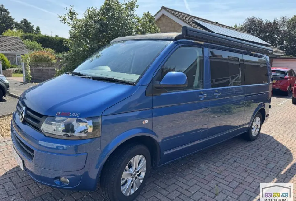Volkswagen T5 Transporter  LWB T30  2015