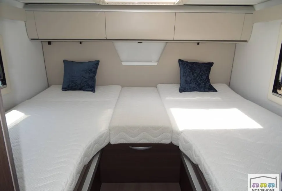 Adria Matrix Supreme 670sl 2025