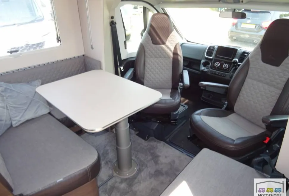 Adria Matrix Supreme 670sl 2025