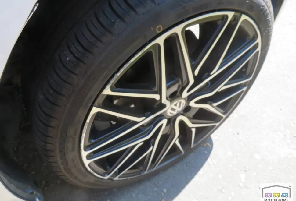 Volkswagen T28 S Line 2016