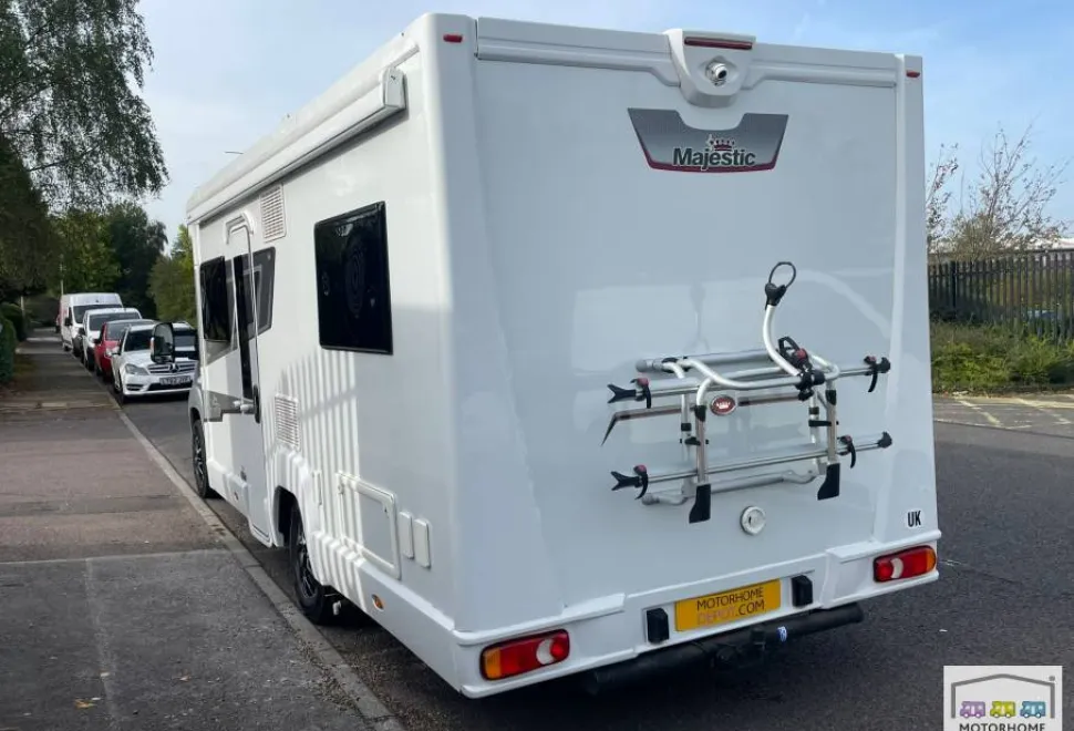 Elddis Majestic 255 2020