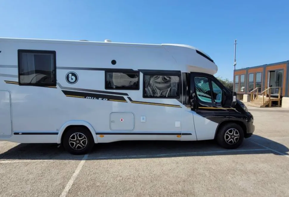 Benimar Mileo 294 2025