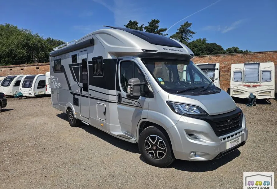 Adria Coral 670 2022