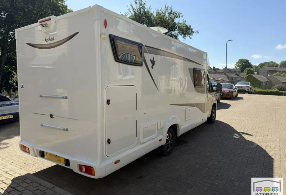 Elddis Autoquest  194 2022