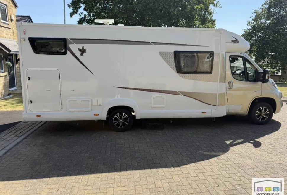 Elddis Autoquest  194 2022