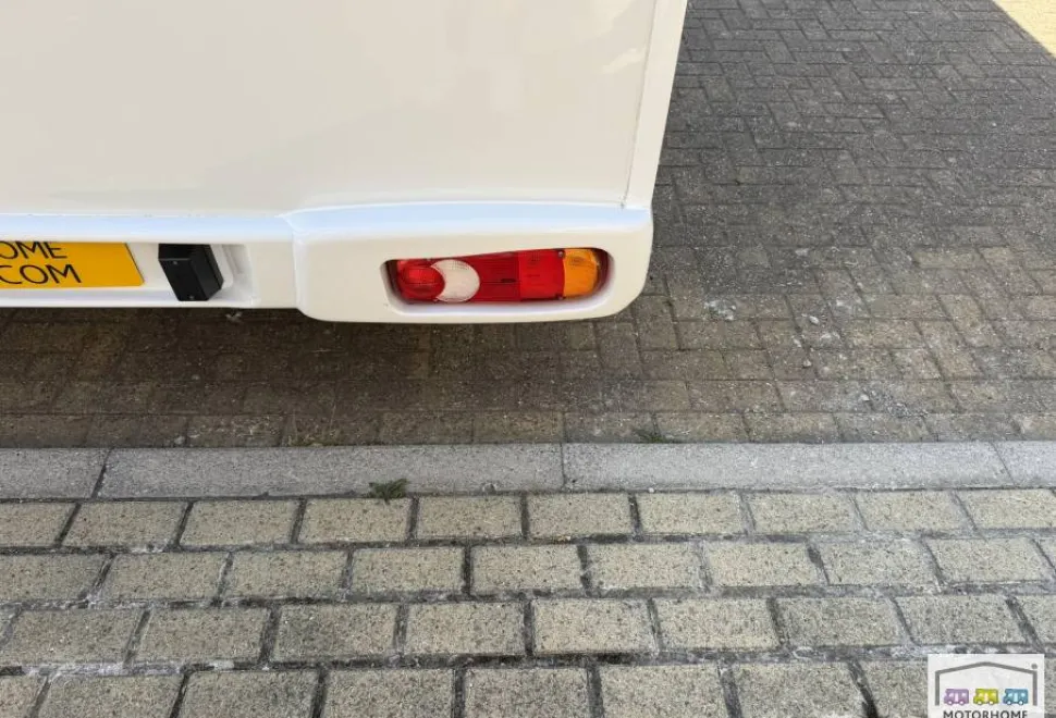 Elddis Autoquest  194 2022
