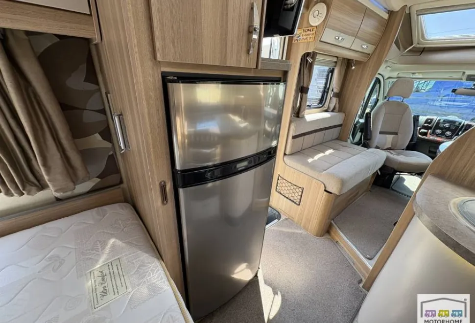 Swift Bessacarr  584 2012