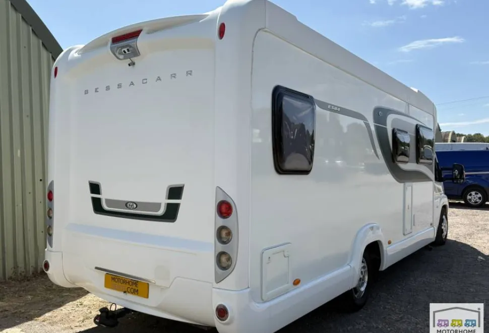 Swift Bessacarr  584 2012