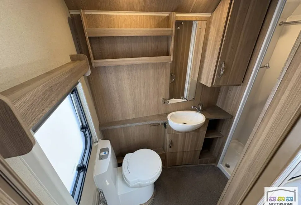Swift Bessacarr  584 2012