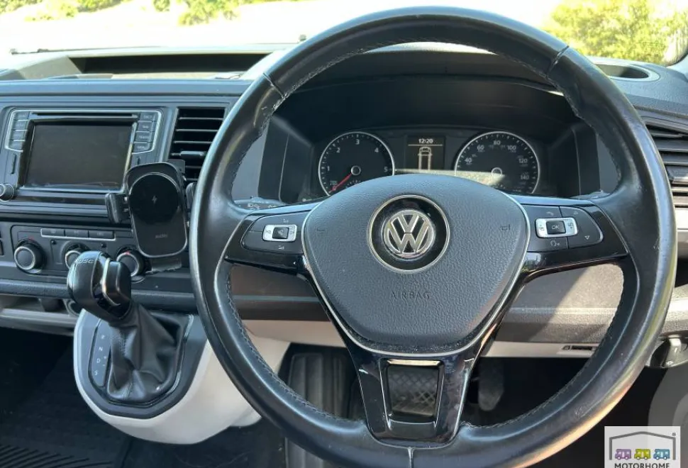 Volkswagen Leisuredrive Vivante 2016