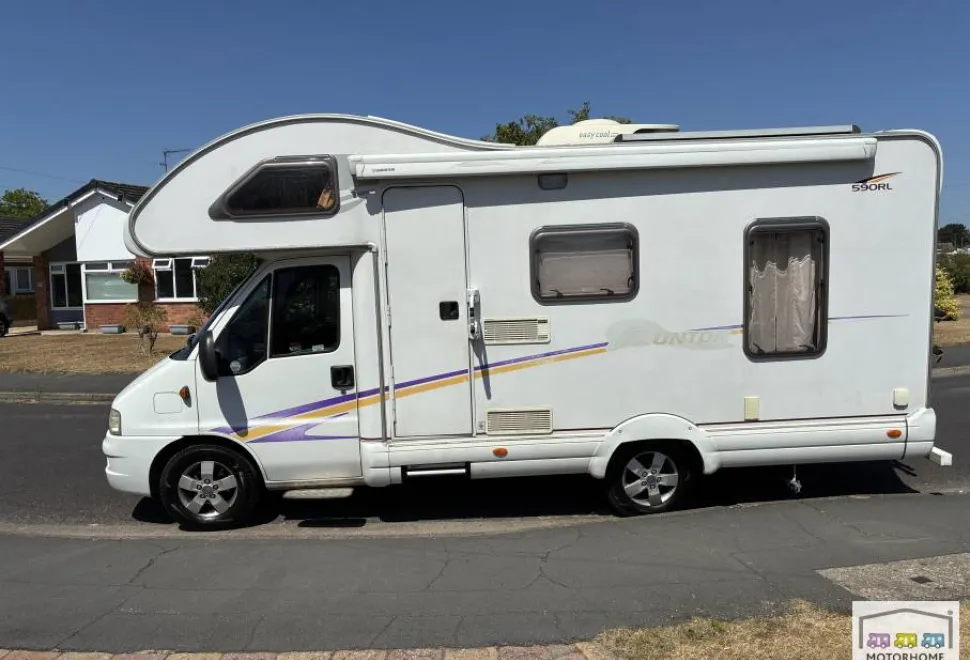 Swift Suntor 590 RL 2006