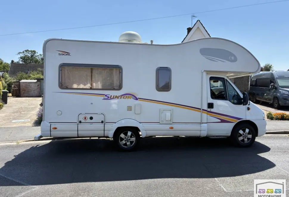 Swift Suntor 590 RL 2006