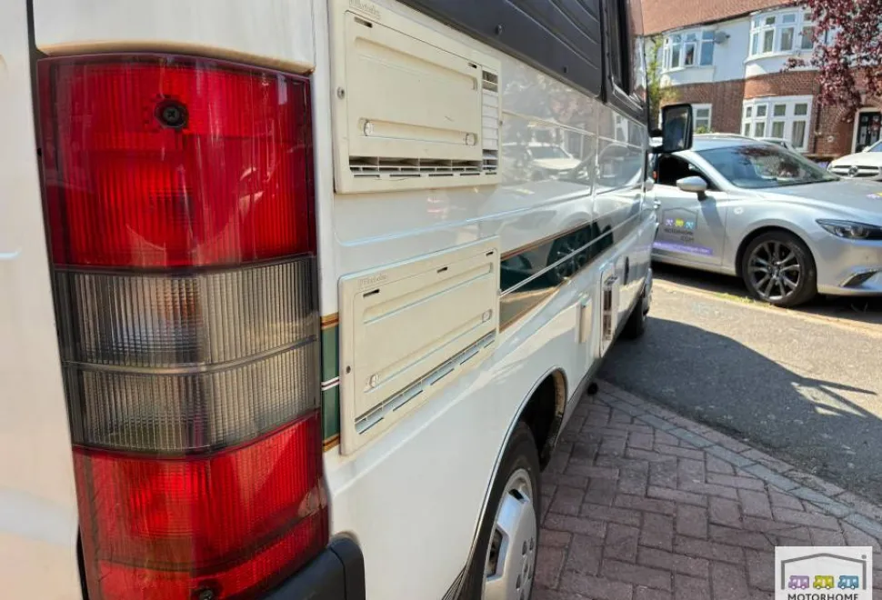 Peugeot Boxer 270 Mwb P/v 2.0 1999
