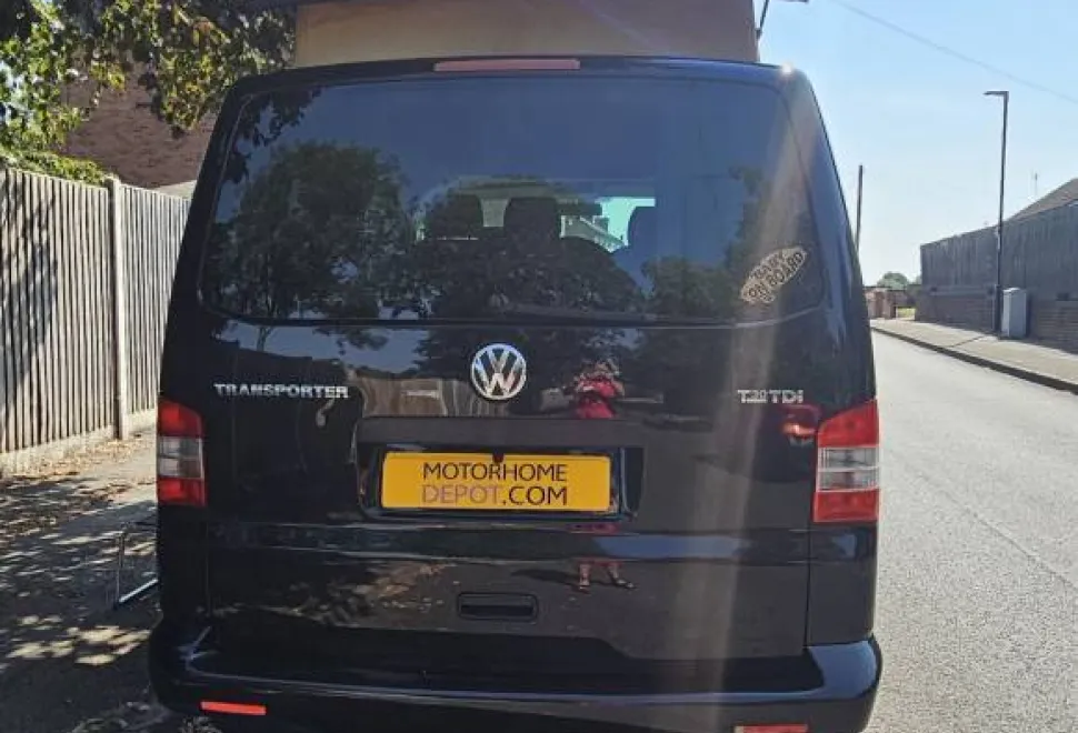 Volkswagen Transporter T5.1  2010