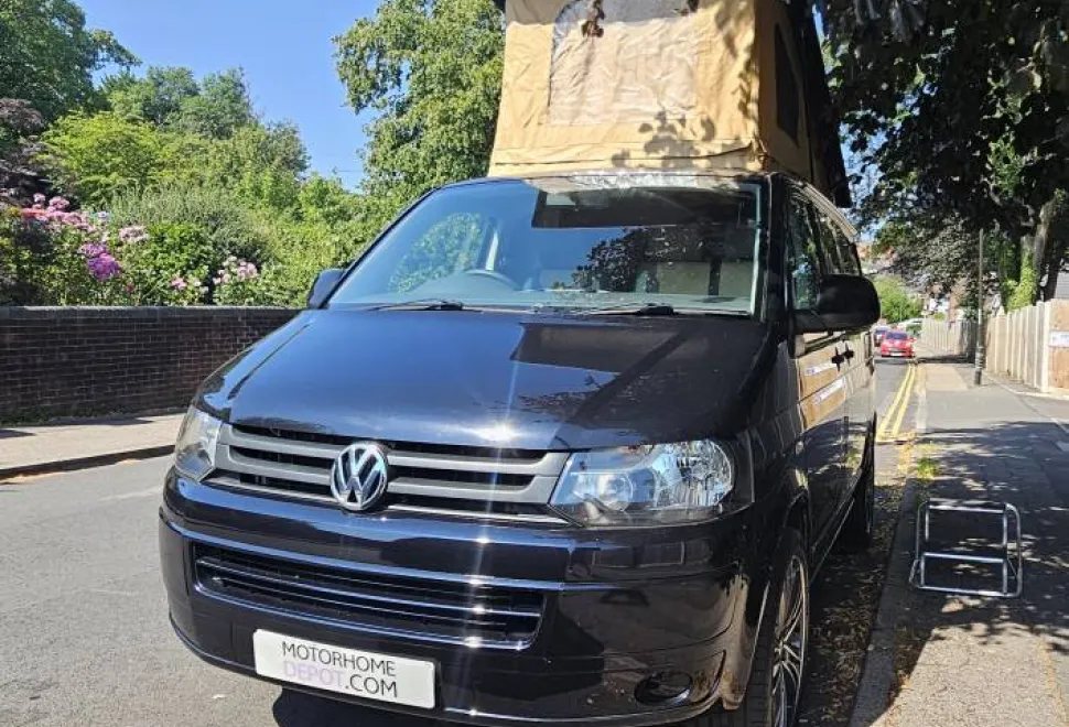 Volkswagen Transporter T5.1  2010