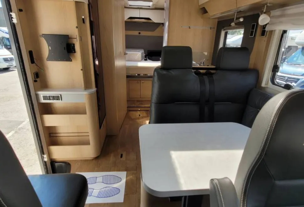 Hymer B690  2019