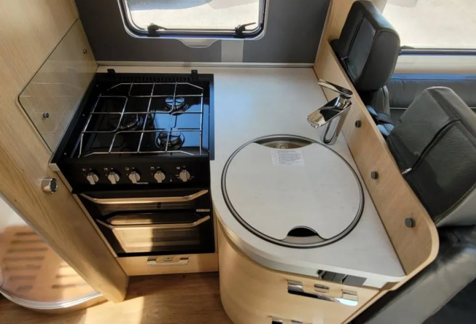 Hymer B690  2019
