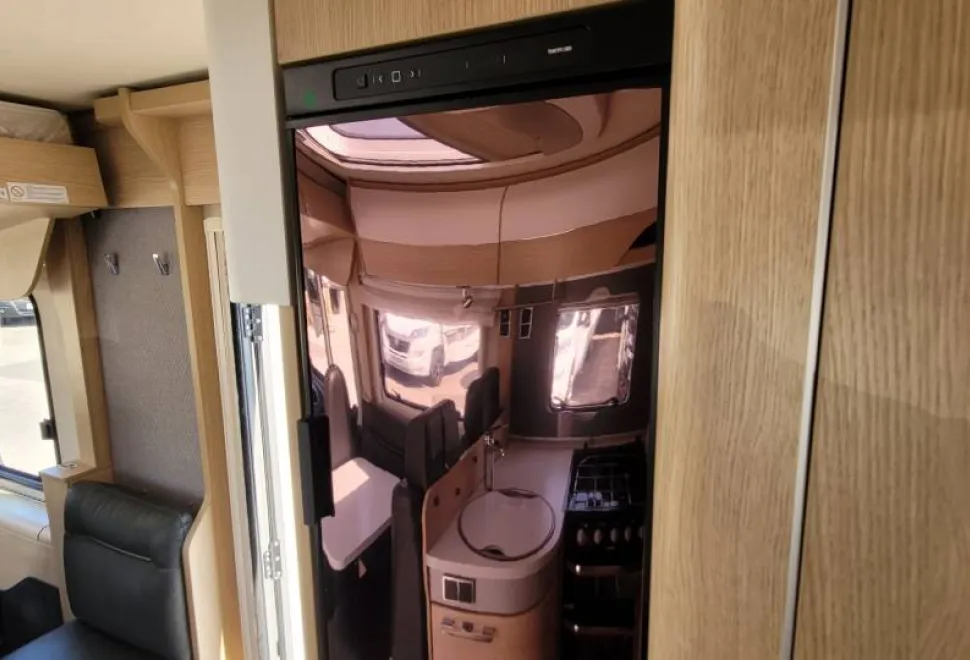 Hymer B690  2019