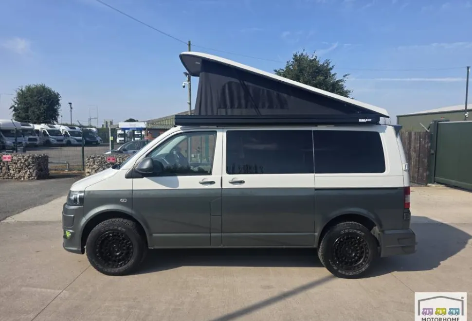 Volkswagen T5.1   2011