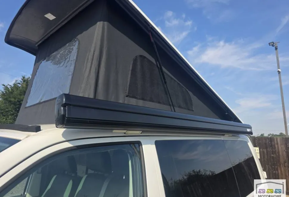 Volkswagen T5.1   2011