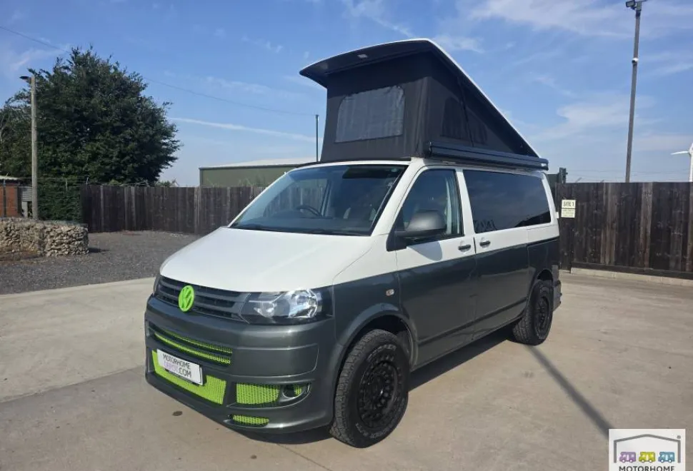 Volkswagen T5.1   2011