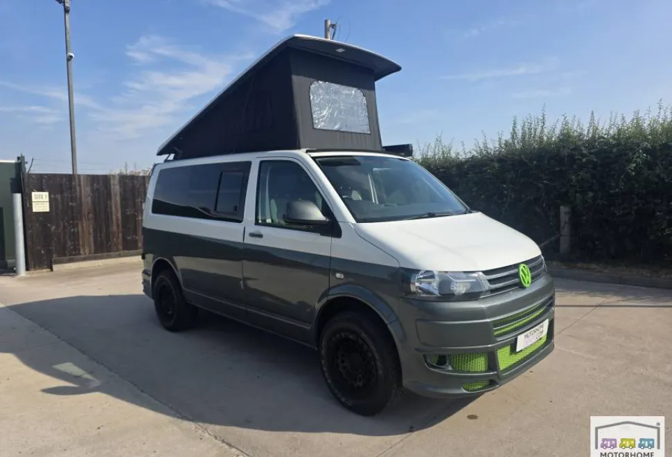 Volkswagen T5.1   2011