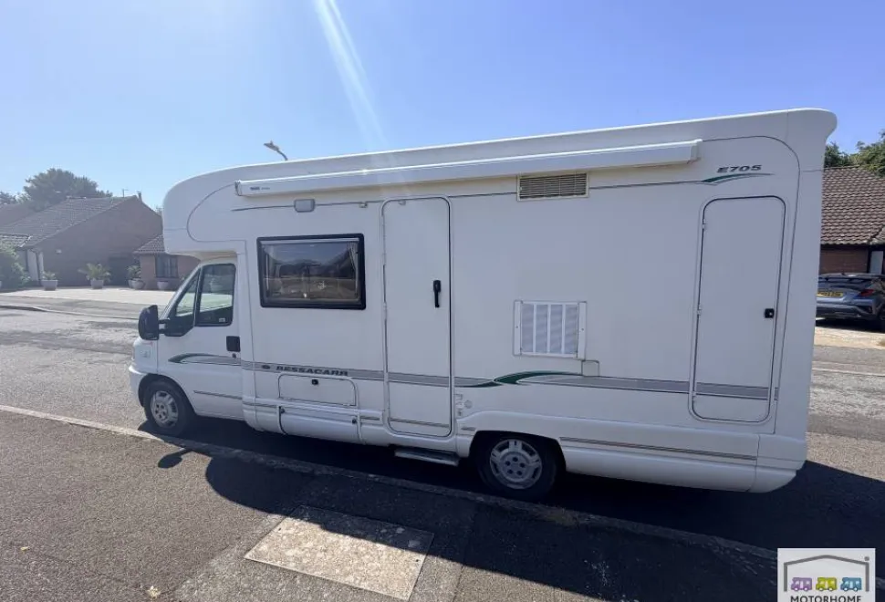 Bessacarr E705  2002