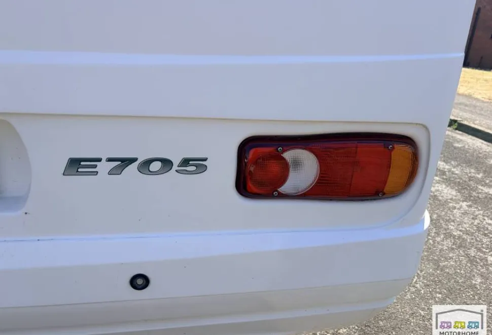 Bessacarr E705  2002