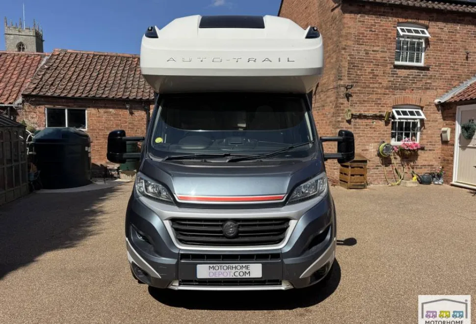 Auto-Trail Tracker EB 2016