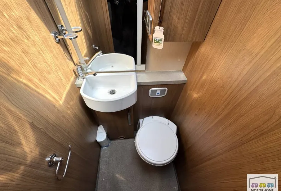Auto-Trail Tracker EB 2016